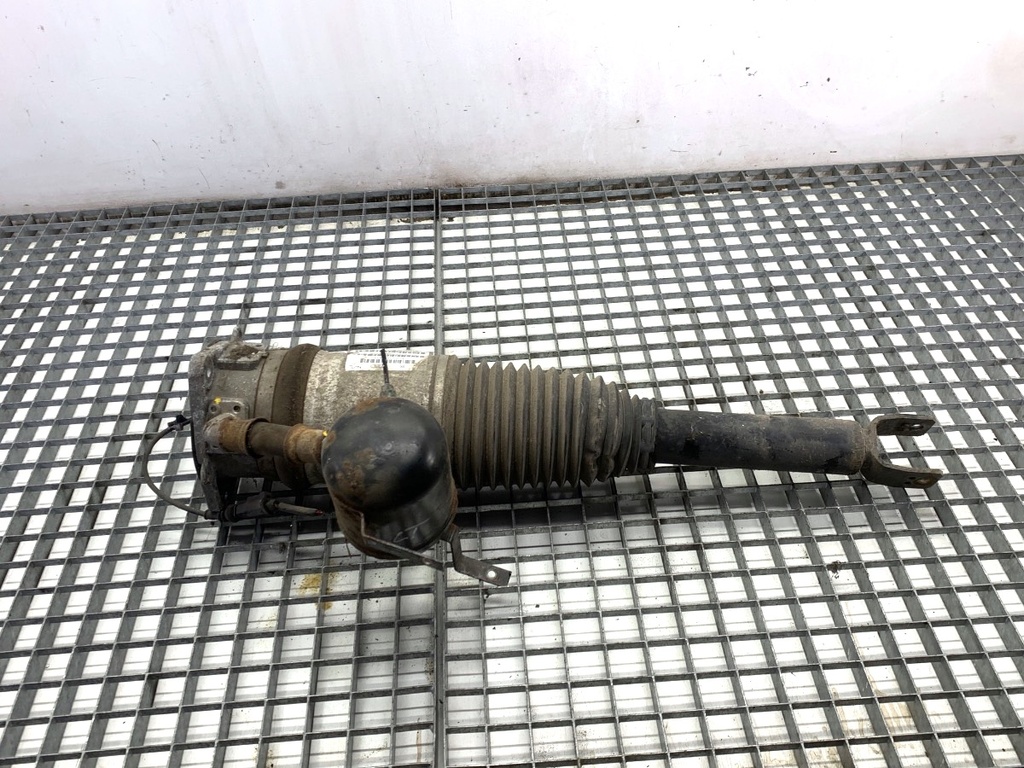 [STARK-909124] Amortiguador trasero izquierdo Audi A8 D3 (4E2, 4E8) 2002-2010