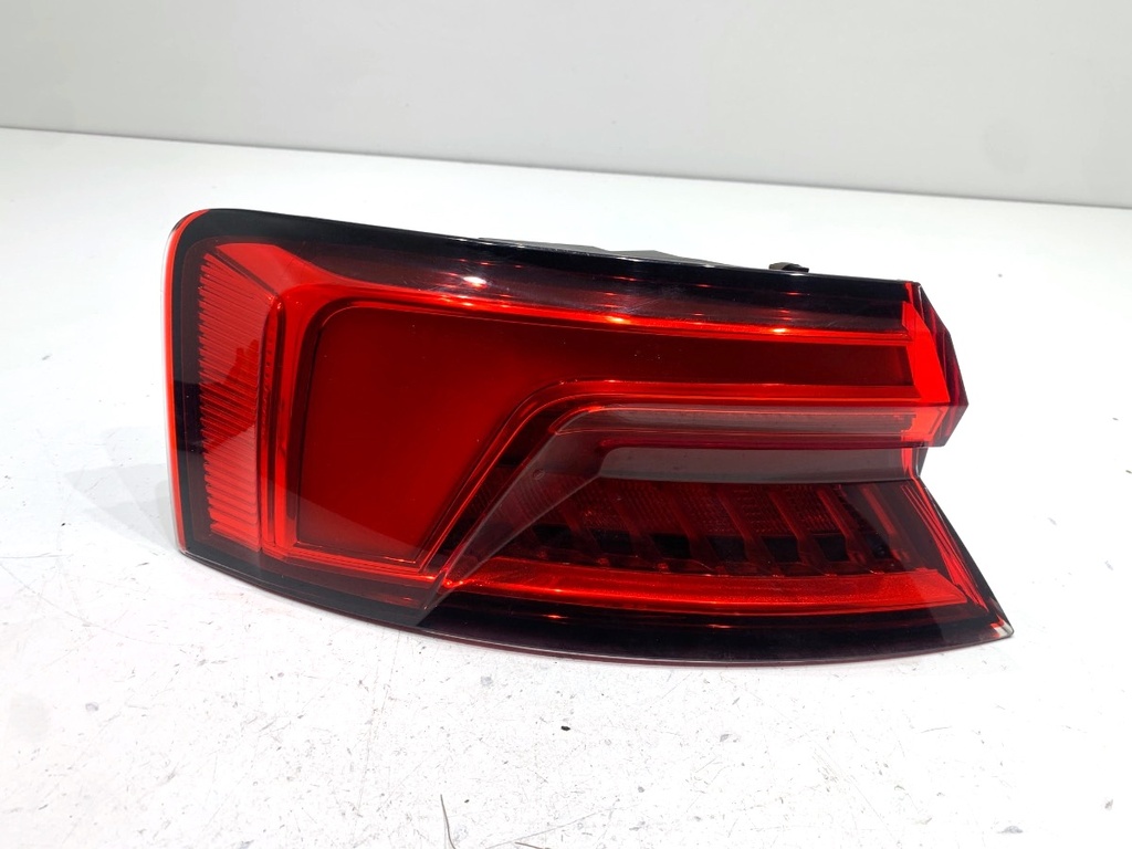 [STARK-850623] Piloto trasero izquierdo AUDI A5 (F53, F5P) 2016-2022