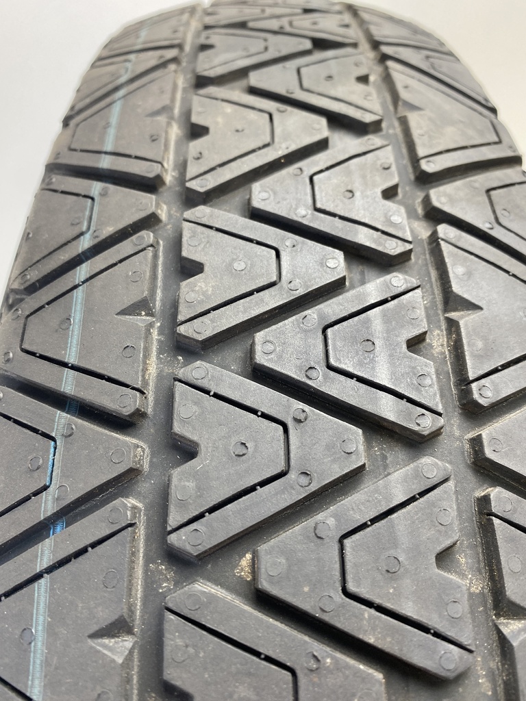 [EPE-101183] Kit de rueda de repuesto y gato JAGUAR E-PACE