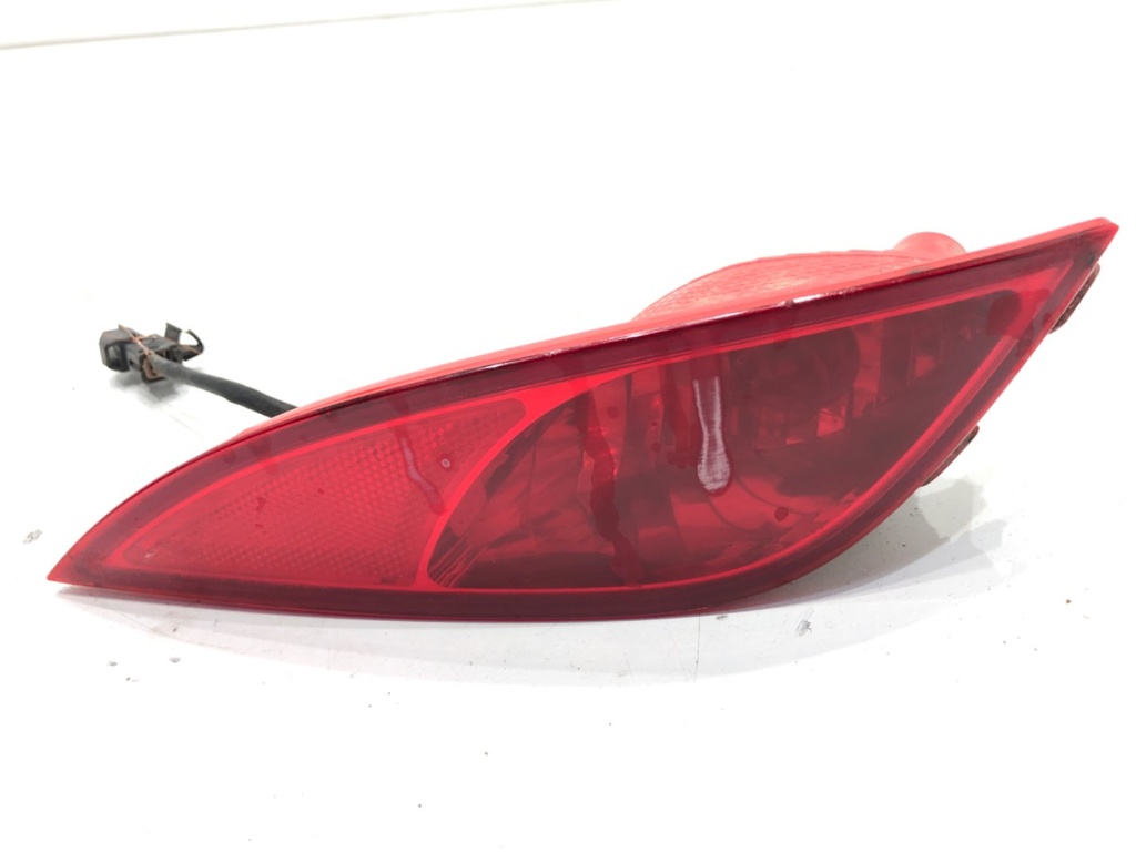 [STARK-914025] Piloto trasero derecho de parachoques HYUNDAI ix35 (LM, EL, ELH) 2009-2022