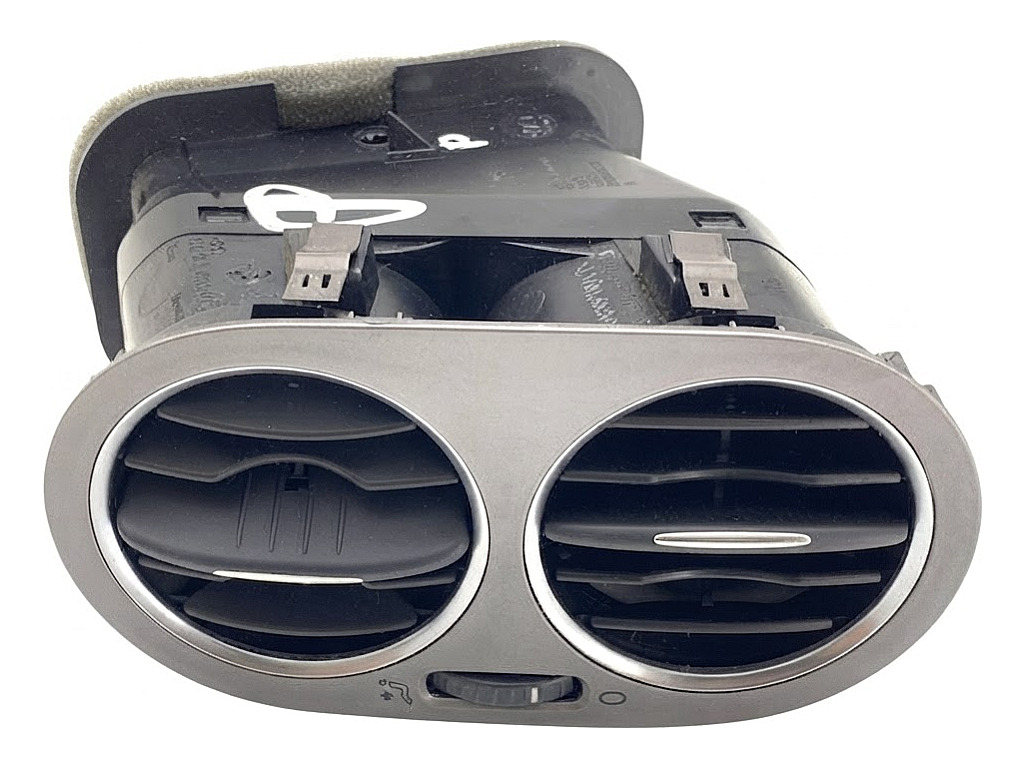 [STARK-915233] Rejilla de ventilación delantera derecha VW Tiguan (5N_) 2007-2018