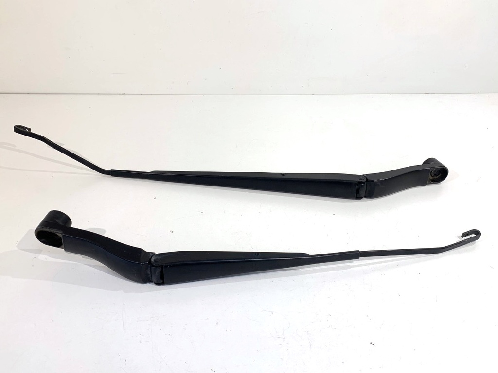 [STARK-916117] Brazo limpiaparabrisas delantero completo Opel Insignia B Sports Tourer (Z18) 2017-2022