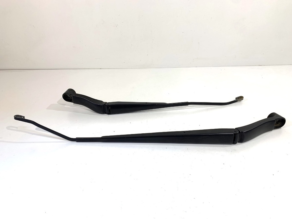 [STARK-919779] Brazo limpiaparabrisas completo delantero Opel Insignia B Grand Sport (Z18) 2017-2022