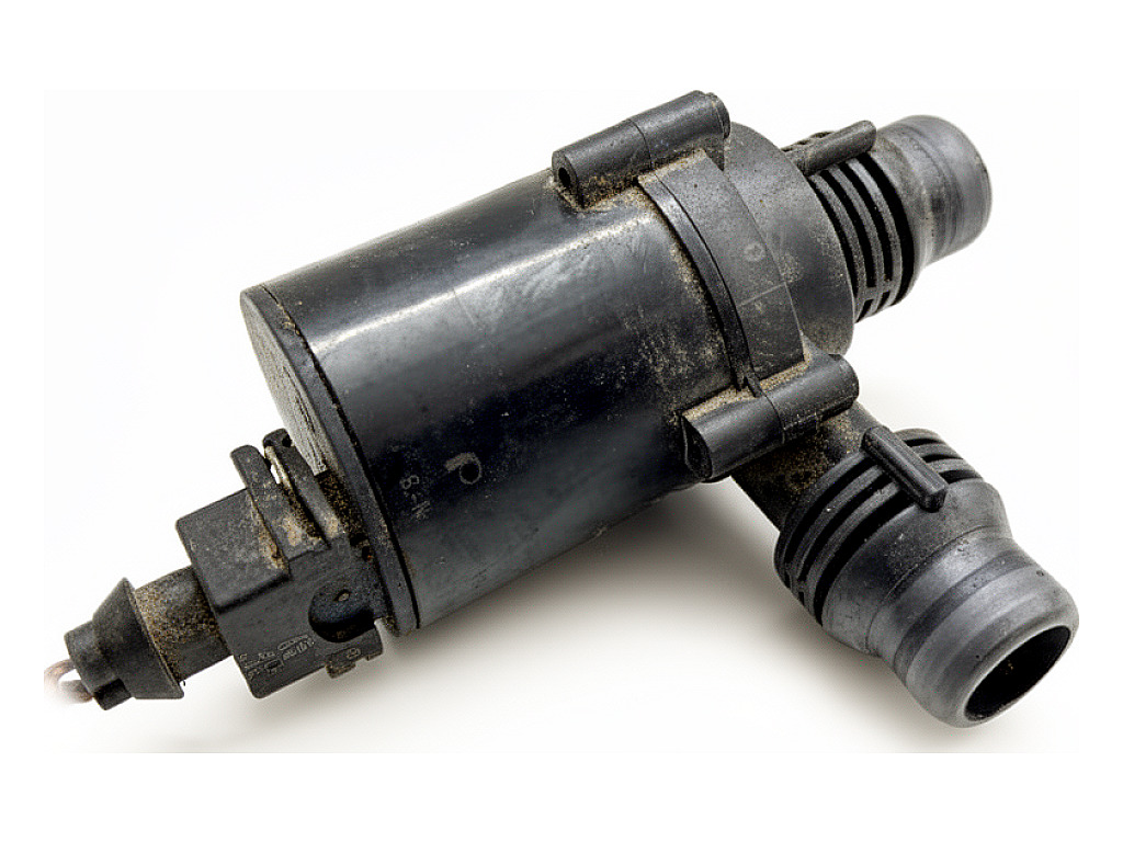 [STARK-925080] Bomba de agua adicional BMW X5 (F15, F85) 2013-2018