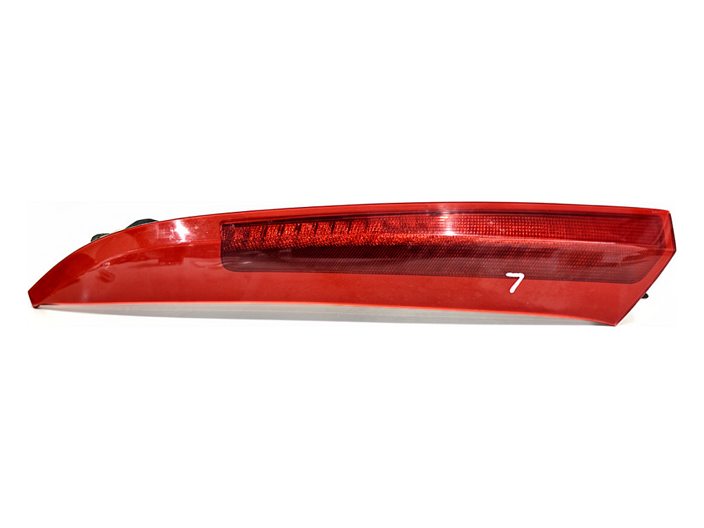 [STARK-932646] Piloto trasero izquierdo VOLVO XC90 I (275) 2002-2015