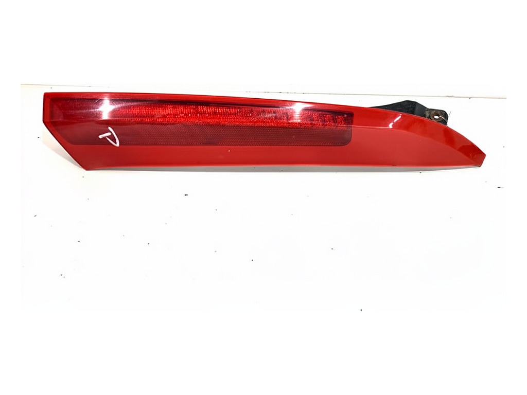 [STARK-932645] Piloto trasero derecho VOLVO XC90 I (275) 2002-2015