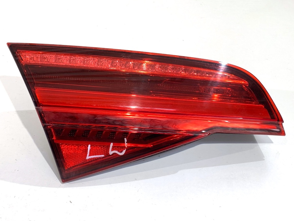 [STARK-875152] Piloto trasero izquierdo AUDI A8 D4 (4H2, 4H8, 4HC, 4HL) 2009-2018