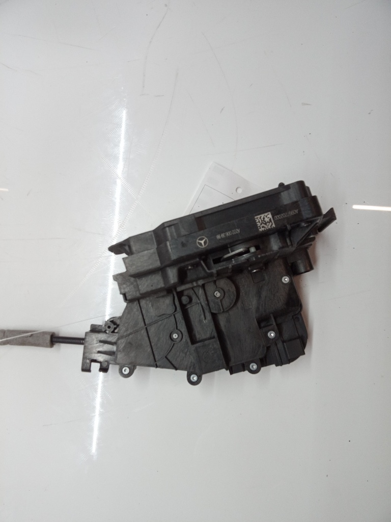 [MTD-501123] Cerradura puerta delantera derecha Mercedes E220 W212 OM654 654.920 A2220063999