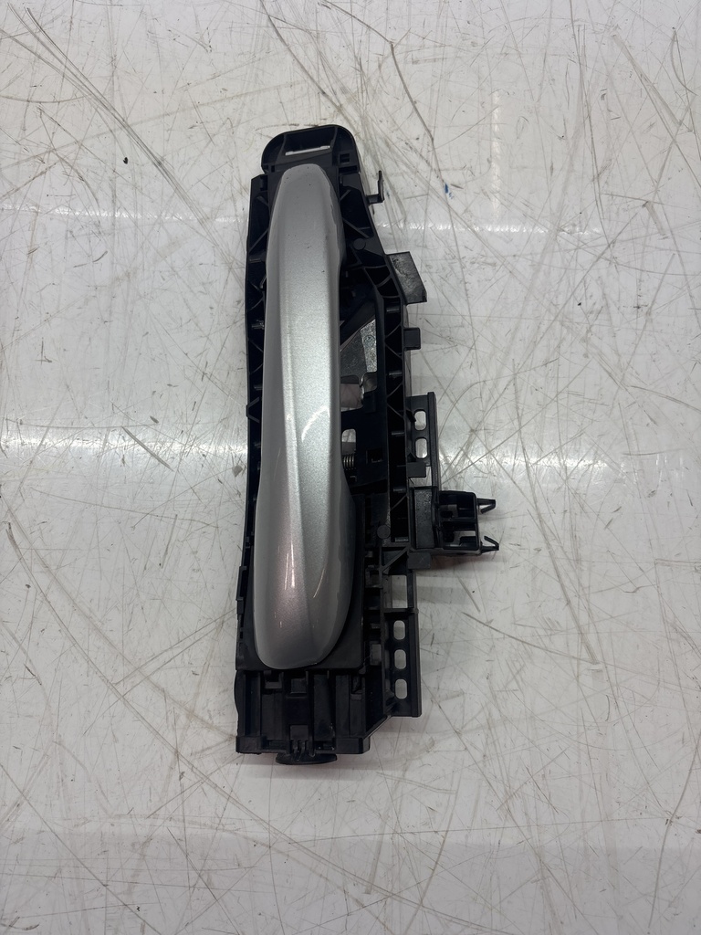 [MTD-500845] Tirador de puerta trasera derecha plata Mercedes E-Klasse W213 E 220 d 2016-2023