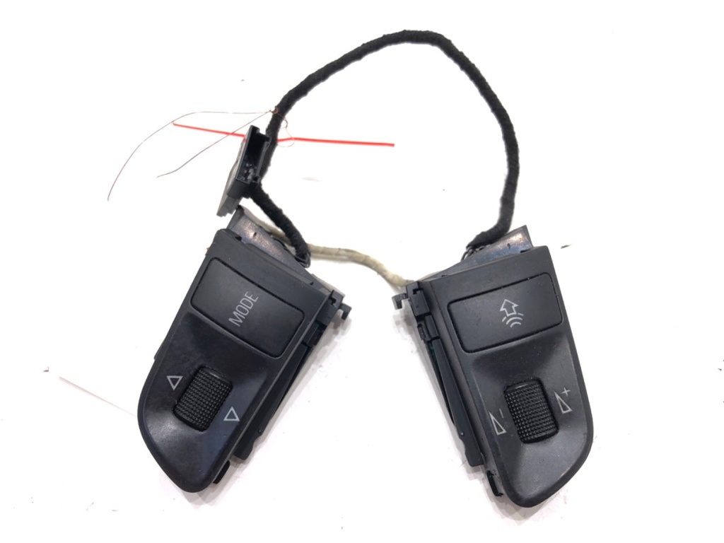 [STARK-581820] Interruptores de volante Audi A6 C6 (4F2) 2004-2011