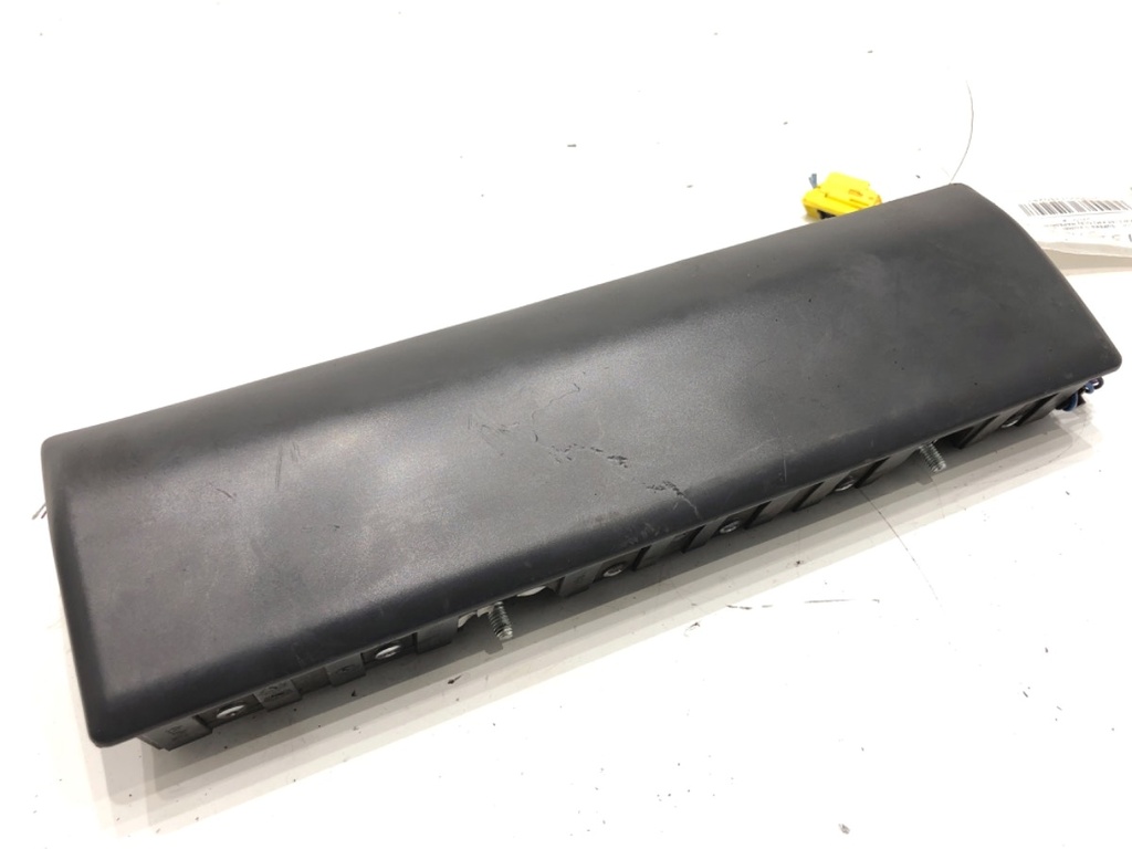 [STARK-731024] Airbag de rodilla SKODA SUPERB II Kombi (3T5) 2.0 TDI 16V 103 kW 2009-2015