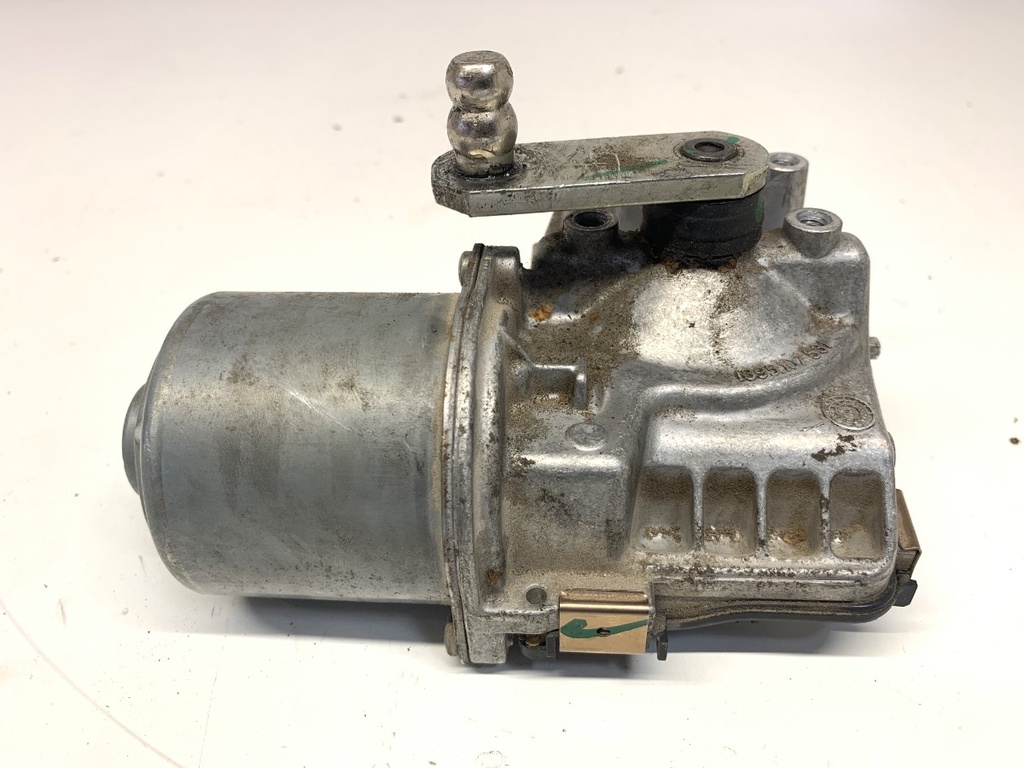 [STARK-732740] Motor de limpiaparabrisas delantero SKODA OCTAVIA IV Combi (NX5) 2019-2022