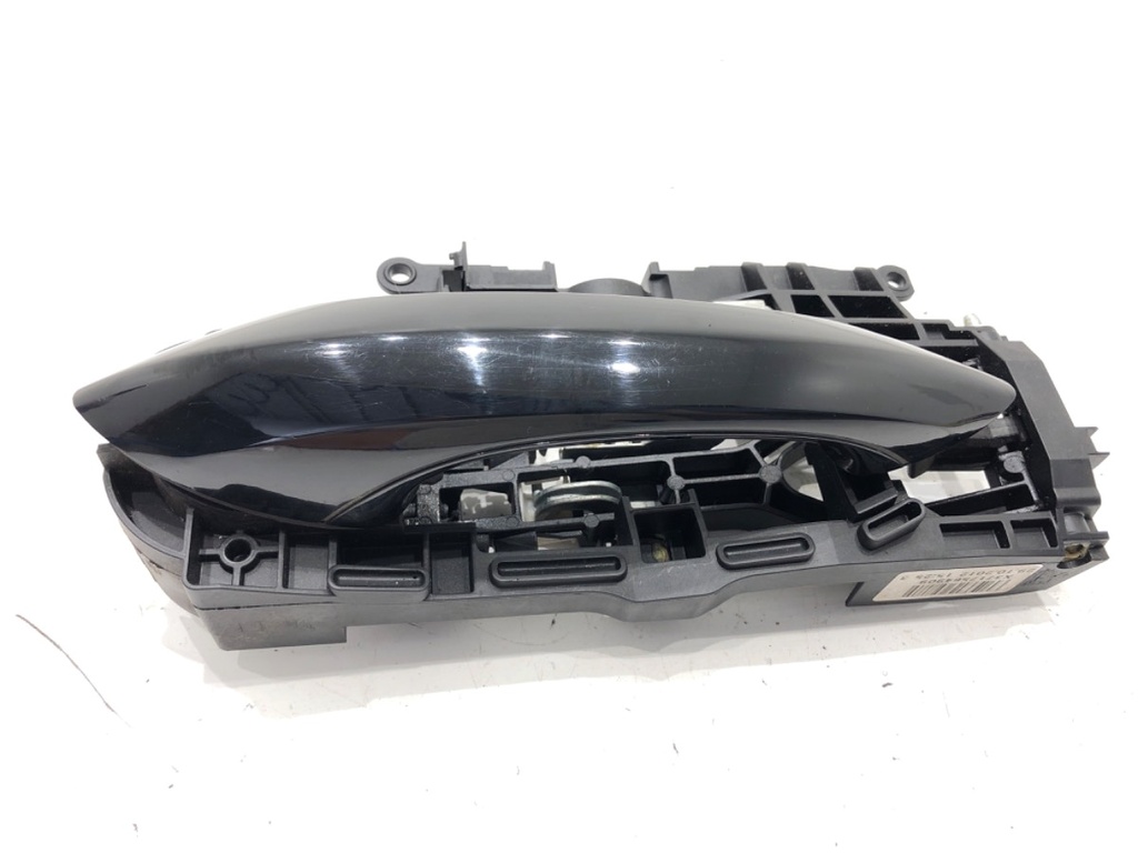 [STARK-734379] Manilla exterior trasera izquierda BMW Serie 5 Touring (F11) 2009-2017
