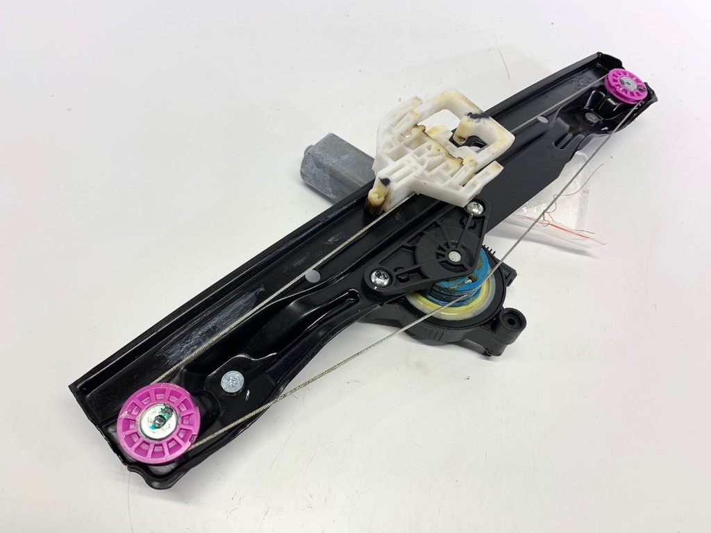 [STARK-749955] Elevador de ventanilla trasero derecho BMW 2 Active Tourer (F45) 2013-2022