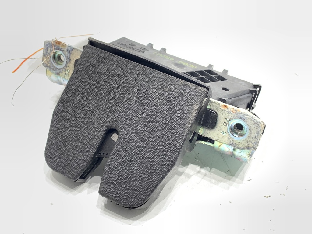 [STARK-755690] Cerradura de portón trasero OPEL ASTRA H (A04) 2004-2014