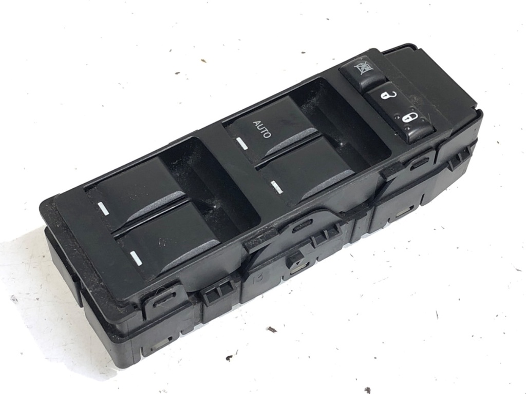 [STARK-757791] Interruptor de elevalunas Dodge Avenger 2007-2014
