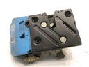 Cerradura de puerta delantera izquierda VOLVO S60 I (384) 2.4 D5 120 kW 2001-2010