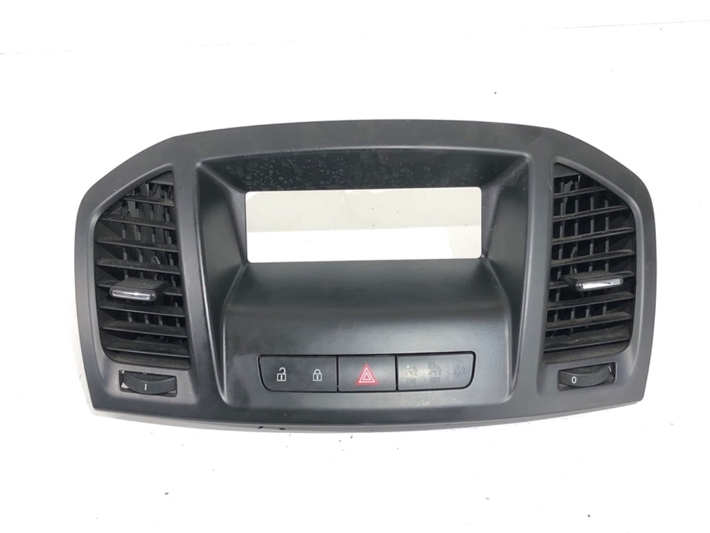 [STARK-760038] Rejilla de admisión de aire delantera OPEL INSIGNIA A Sports Tourer (G09) 2008-2017