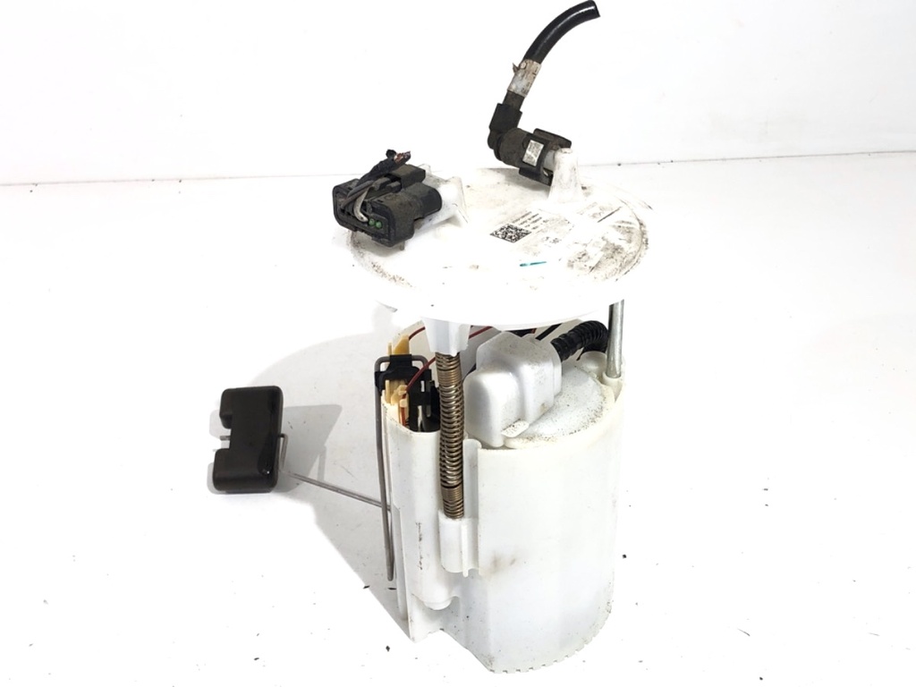 [STARK-764557] Bomba de combustible Renault Megane IV liftback 1.6 TCe 205