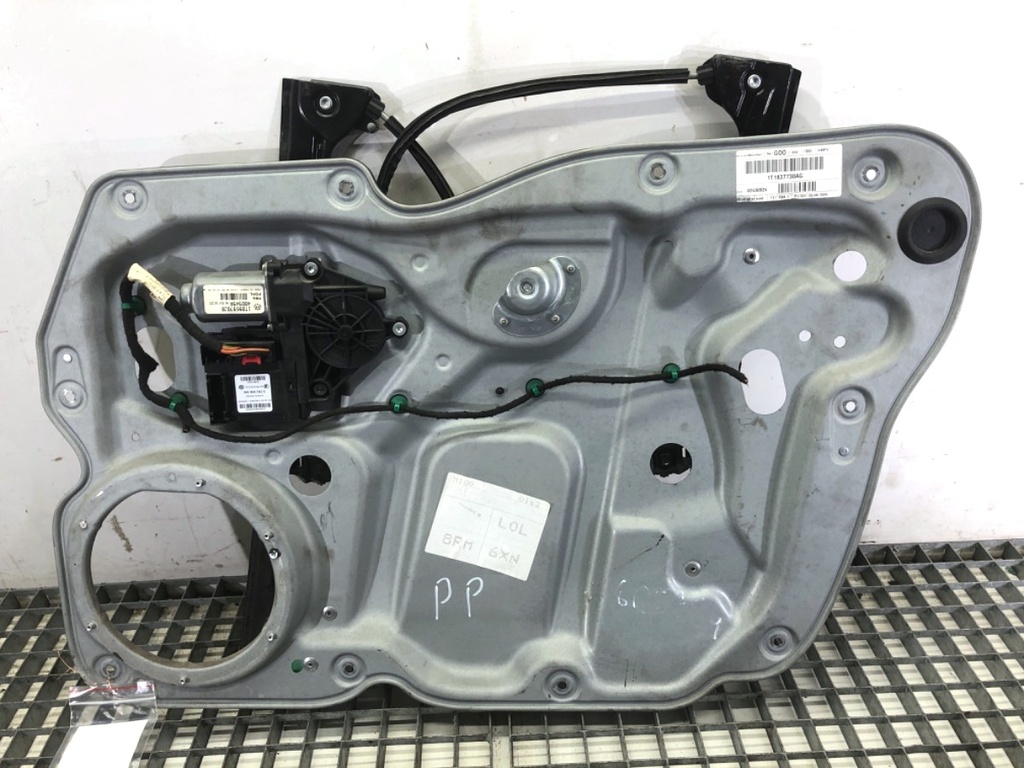 [STARK-769205] Elevador de ventana delantero derecho VW Touran (1T1, 1T2) 2003-2010