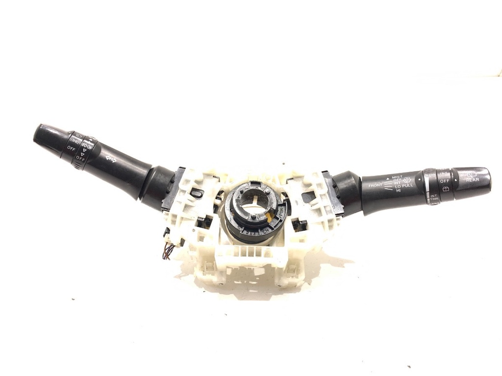 Combinado de luces e intermitentes MITSUBISHI LANCER VIII Sportback (CX_A) 1.8 (CX3A) 2008-2022