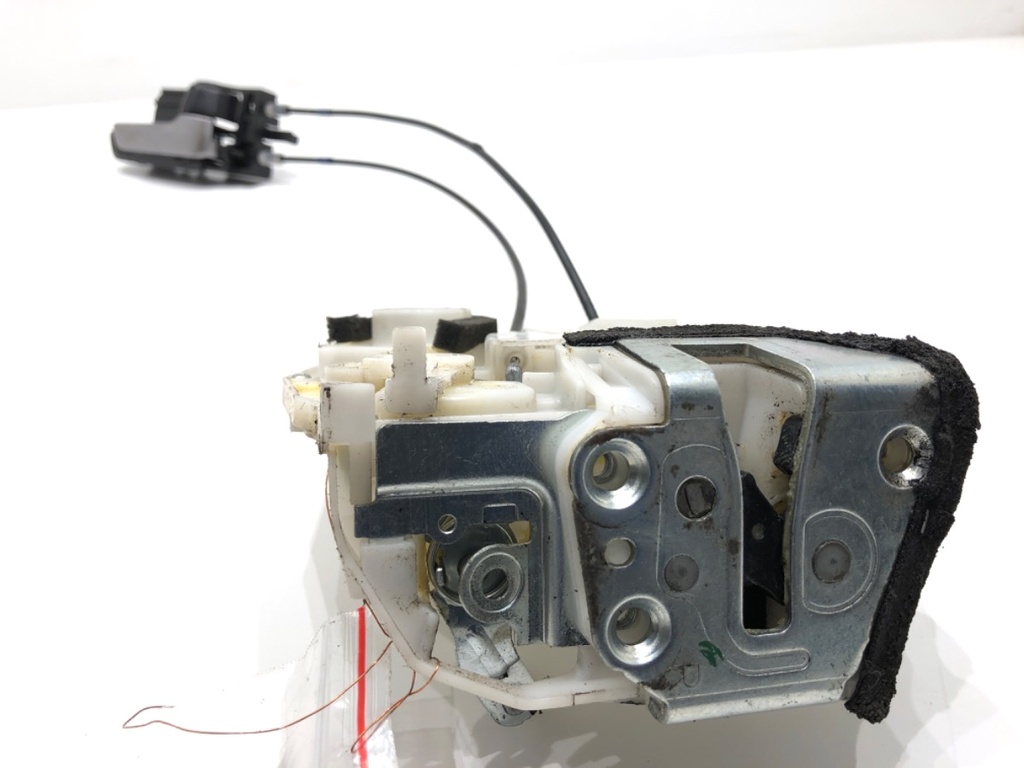 [STARK-778942] Cerradura de puerta trasera derecha SUZUKI SX4 (EY, GY) 2006-2022