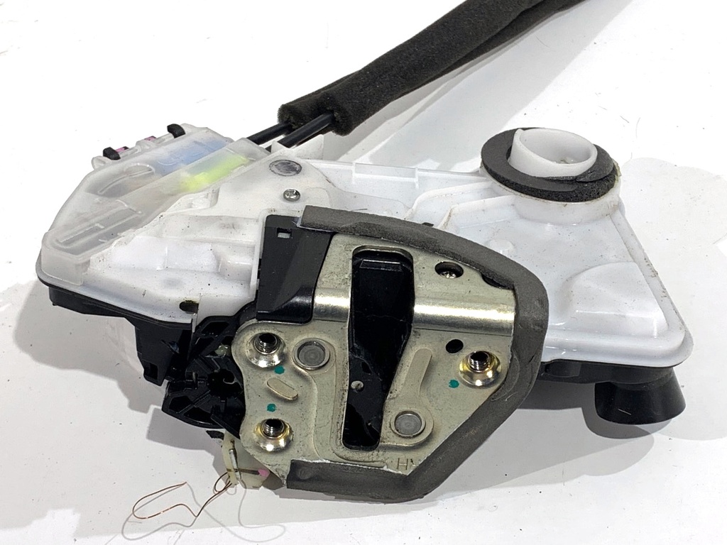 [STARK-804028] Cerradura de puerta delantera derecha TOYOTA C-HR (_X1_) 2016-2022