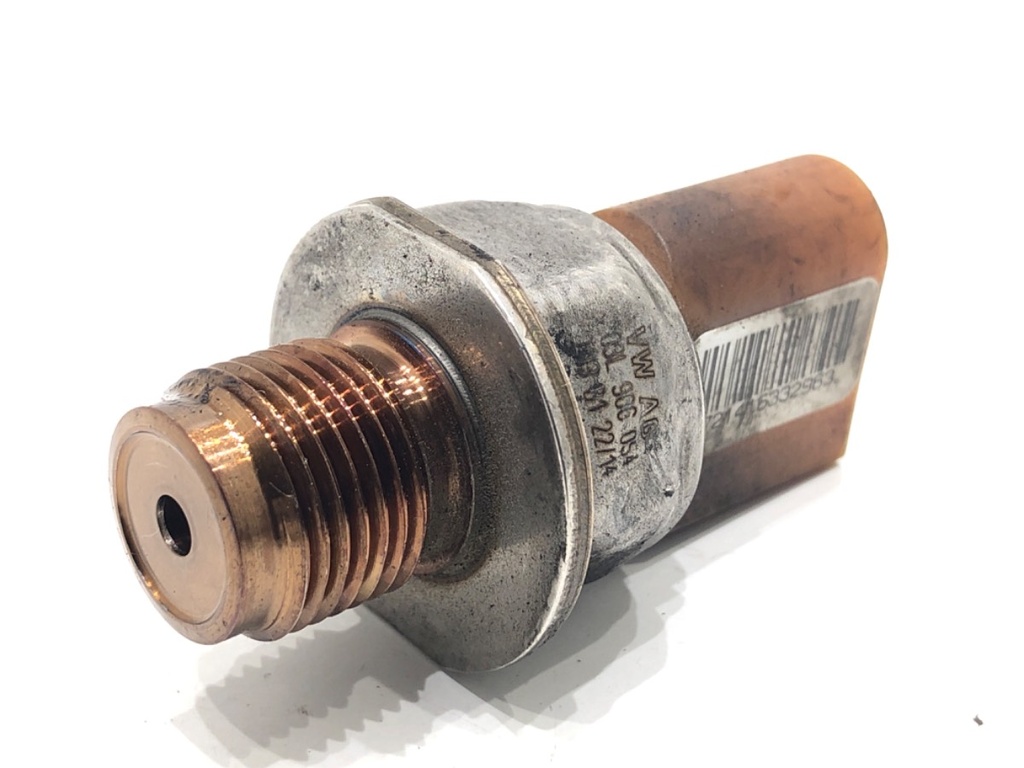[STARK-810175] Sensor de presión de combustible SEAT Alhambra (710, 711) 2.0 TDI 103 kW