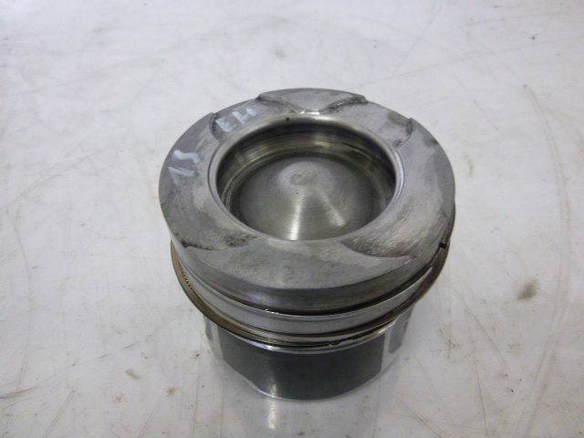 [MTD-174059] Pistón Lexus IS200 GSE2 220d 2.2 Diesel 2AD-FHV
