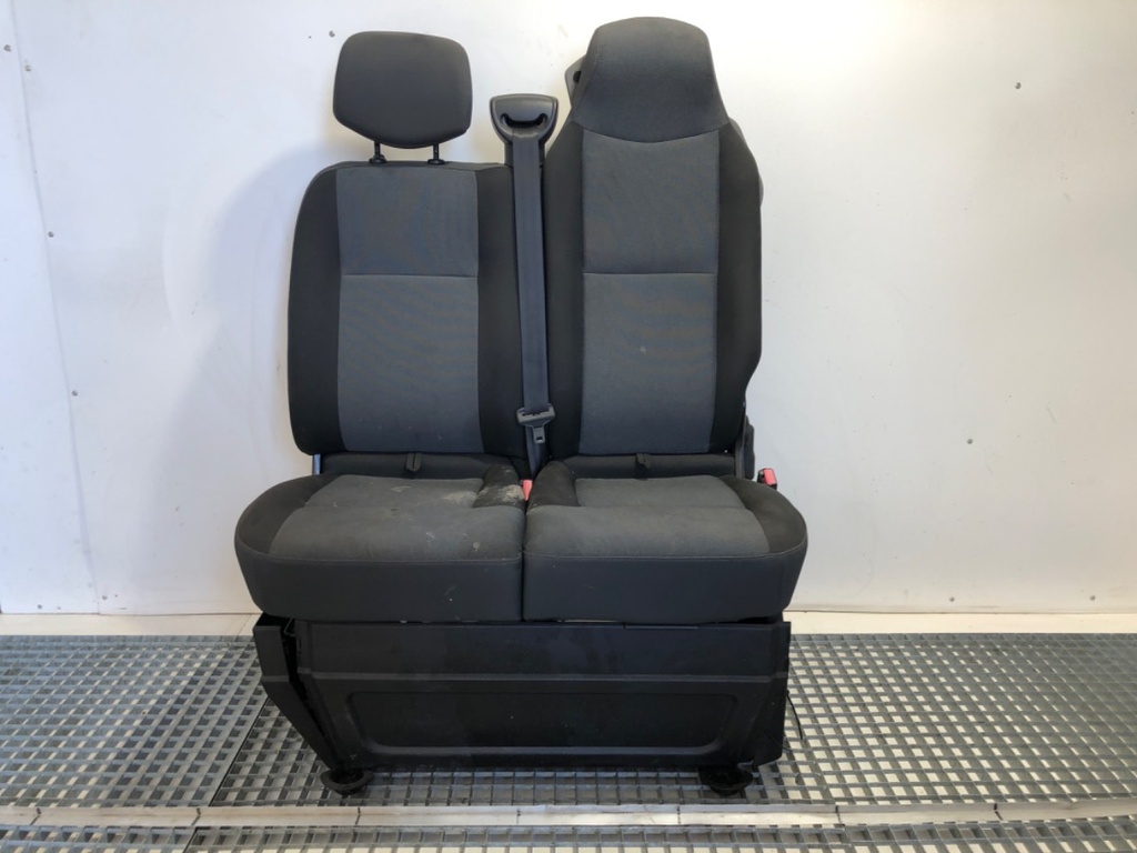 [STARK-853263] Asiento delantero derecho Renault Master III Platforma/podwozie (EV, HV, UV) 2010-2022