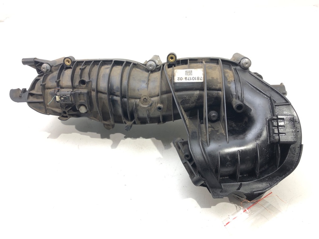 [STARK-481802] Colector de admisión BMW Serie 3 (E90) 316d 85kW 2009-2011