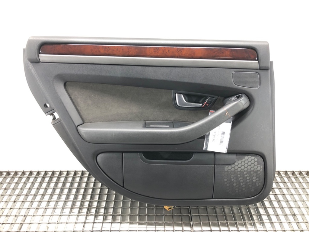 [STARK-560815] Panel de puerta trasera izquierdo Audi A8 D3 (4E2, 4E8) 2002-2010
