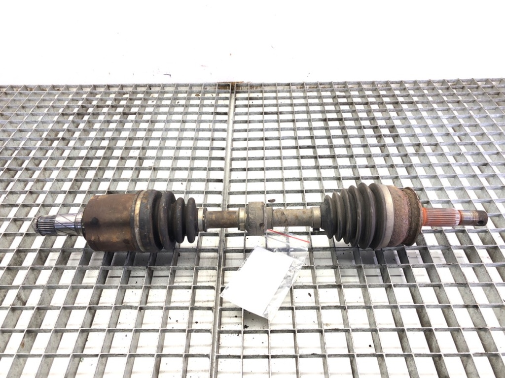 [STARK-611606] Palier delantero izquierdo Nissan Altima (L31) 2.5 131 kW 178 CV gasolina 2001-2006