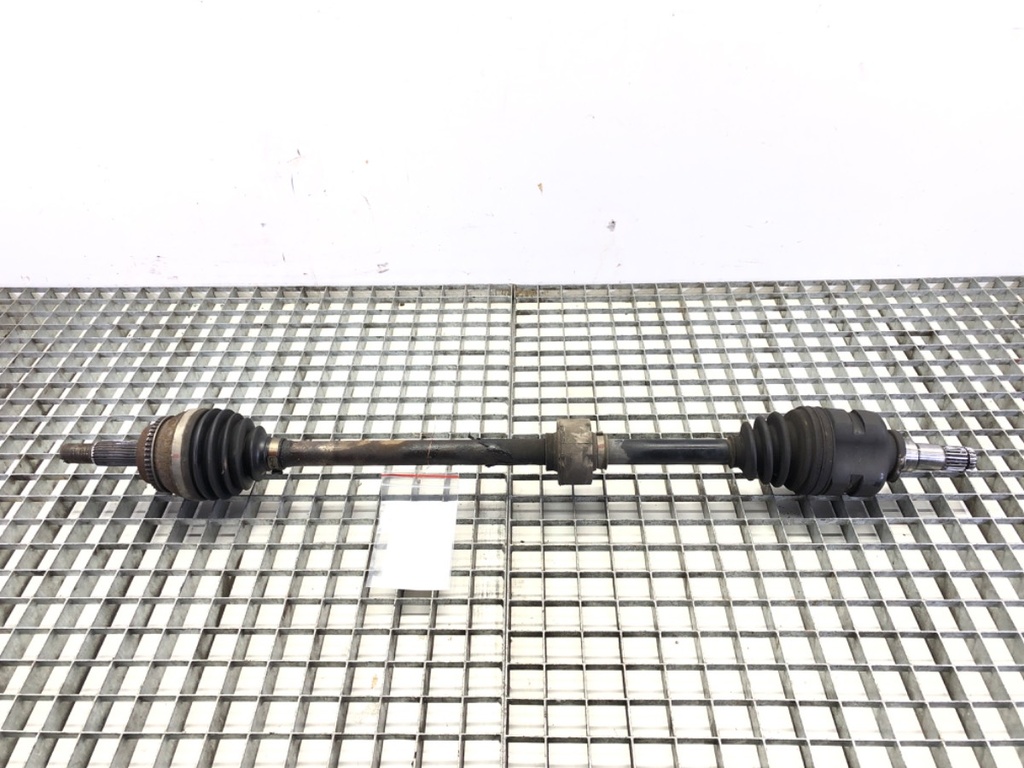 [STARK-645956] Semieje delantero derecho TOYOTA COROLLA Verso 1.8 95kW 2004-2009