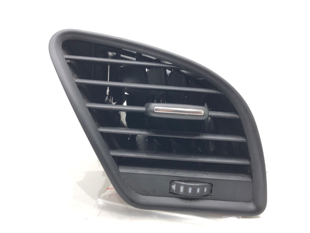 [STARK-650375] Rejilla de ventilación delantera derecha AUDI A4 B8 Avant (8K5) 1.8 TFSI 2007-2015