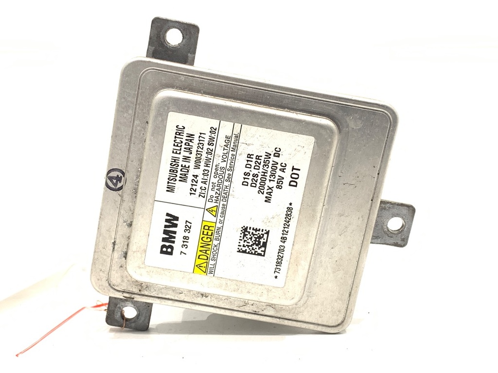 [STARK-714347] Convertidor de xenón BMW 1 (F20) 118i 125 kW 2011-2015