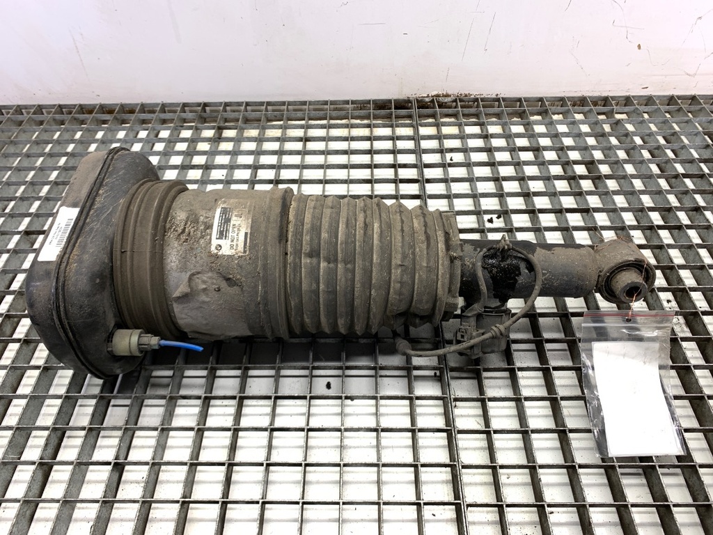 [STARK-888488] Amortiguador trasero derecho BMW X5 (G05, F95) 2018-