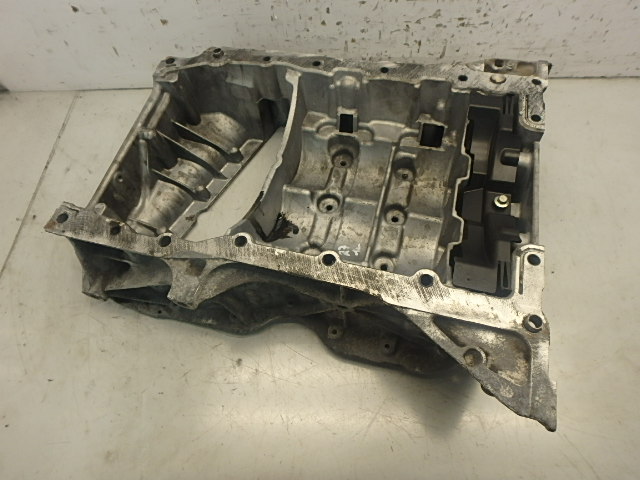 [MTD-206940] Parte superior del cárter Opel Vivaro 2.0 CDTI M9R630 110172100