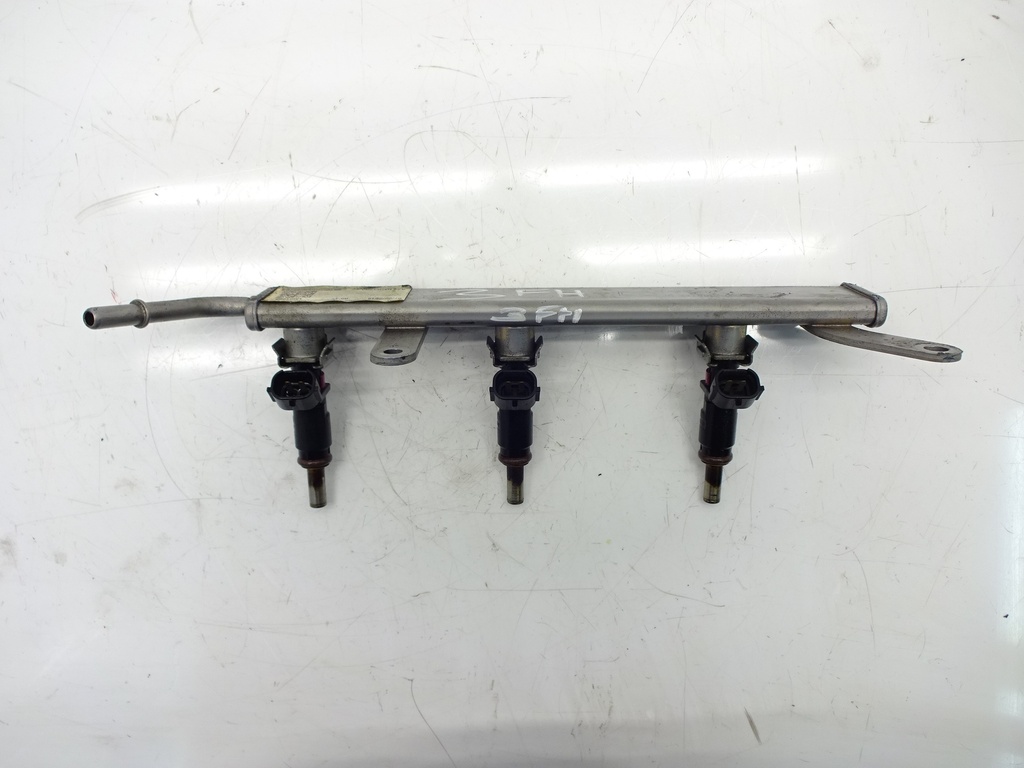 [MTD-330215] Colector de inyección Renault Twingo III 1.0 SCe H4D400 281.920 A2810103700 H8201234808