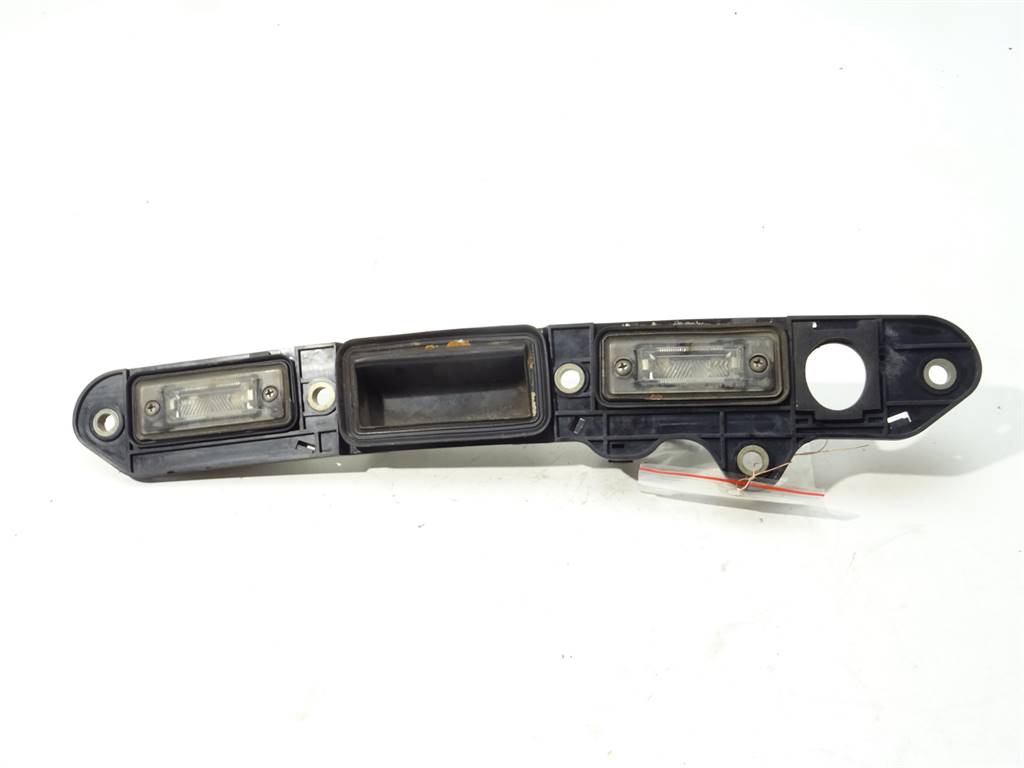 [STARK-364264] Maneta de portón trasero VW Jetta III (1K2) 2004-2013
