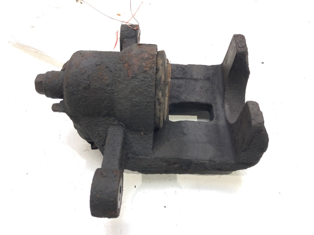 [STARK-444802] Pinza de freno trasera derecha HYUNDAI i30 (FD) 1.6 CRDi 94 kW 2010-2011