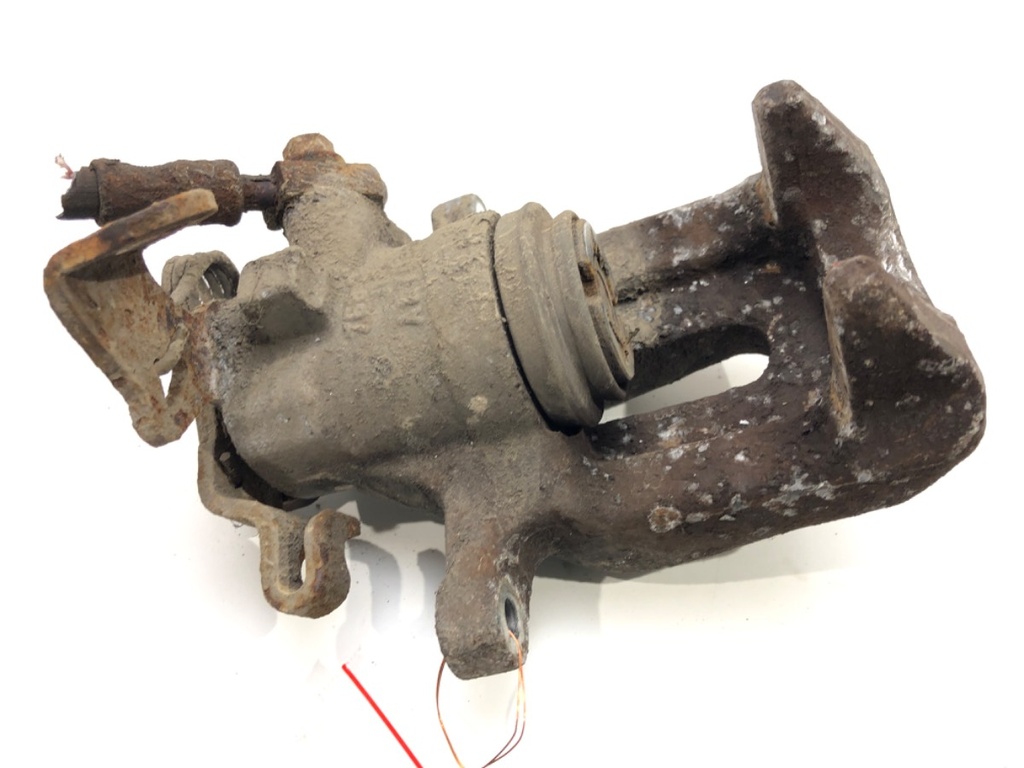 [STARK-482381] Pinza de freno trasera izquierda Audi 100 C4 sedán (4A2) 2.4 D 1990-1994