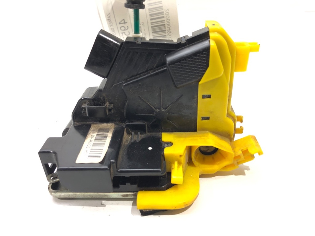 [STARK-495732] Cerradura de puerta delantera izquierda HYUNDAI i30 (GD) 2011-2016