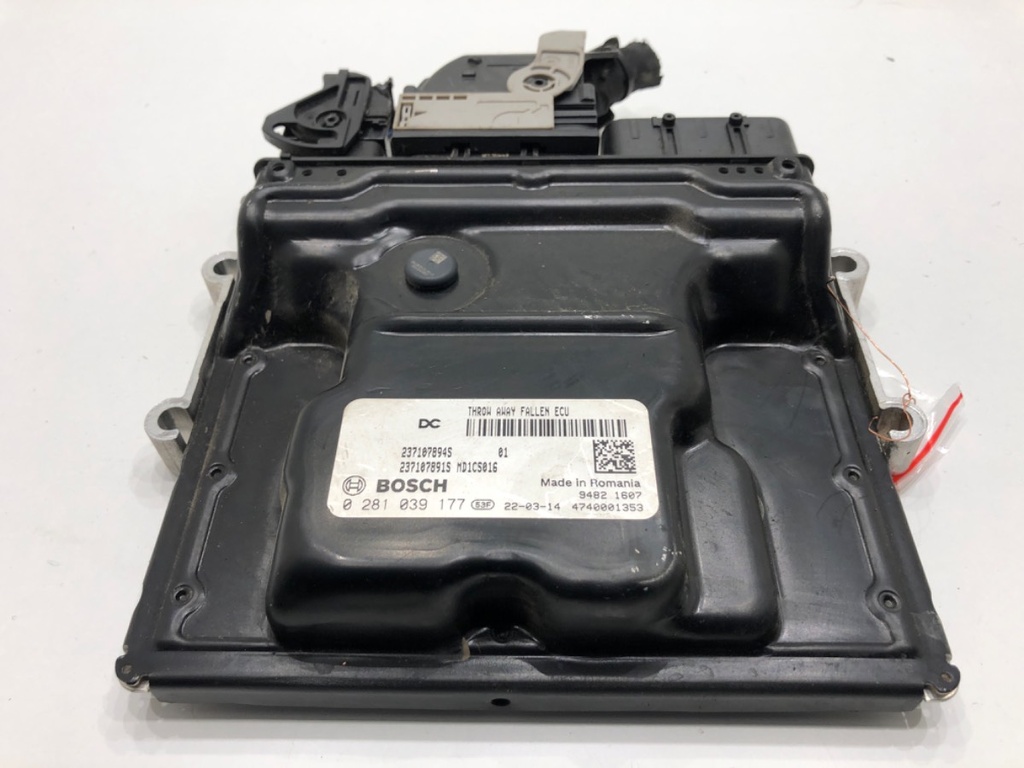 [STARK-827015] Unidad de control del motor Dacia Duster (HM_) 1.5 dCi 115 85 kW 2017-2022