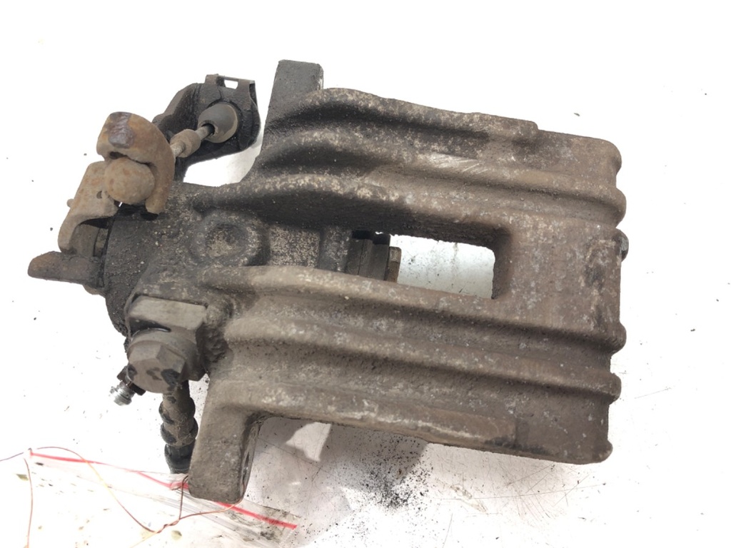 [STARK-513519] Pinza de freno trasera izquierda VW Polo (9N_, 9A_) 1.4 16V 55 kW 2001-2008