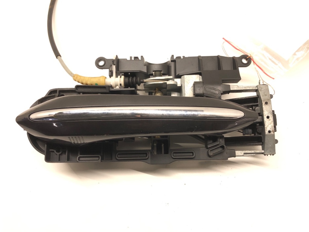 [STARK-523748] Manilla exterior de puerta trasera izquierda BMW Serie 7 (F01, F02, F03, F04) 2008-2015