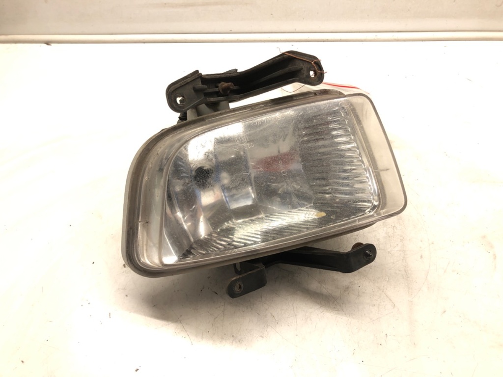 [STARK-524471] Faros delanteros izquierdos halógenos KIA Picanto I (SA) 2004-2012