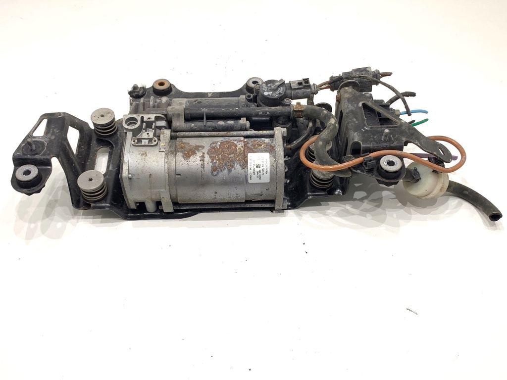 [STARK-893011] Bomba de suspensión Audi A8 D4 (4H2, 4H8, 4HC, 4HL) 2009-2018