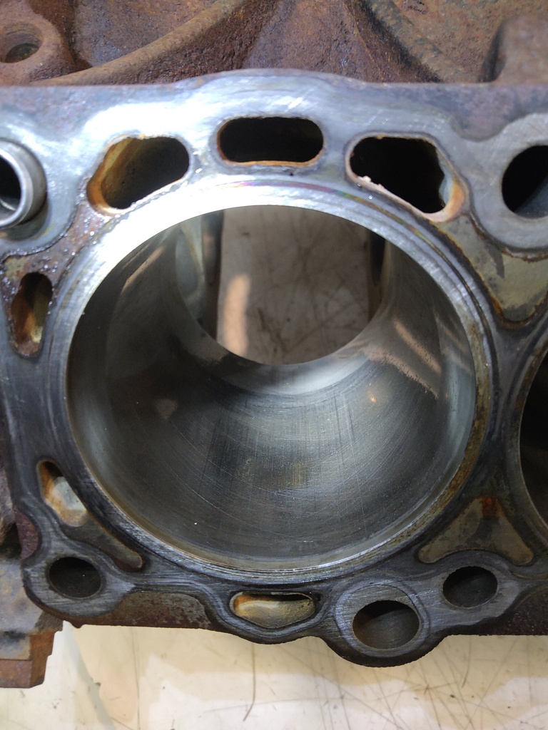 [MTD-529834] Bloque motor Jeep Grand Cherokee II WG 4.7 V8