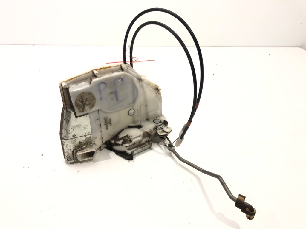 [STARK-542868] Cerradura de puerta delantera derecha FIAT SEDICI (189_) 2006-2014